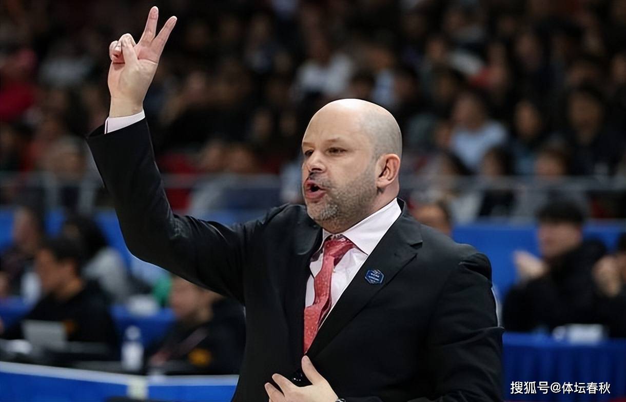 密尔沃基雄鹿内部会议纪要流出:加时末段复出首秀,CBA季后赛使命明确,球队文化再被提及的简单介绍 密尔沃基雄鹿内部会议纪要流出:加时末段复出首秀,CBA季后赛使命明确,球队文化再被提及的简单介绍