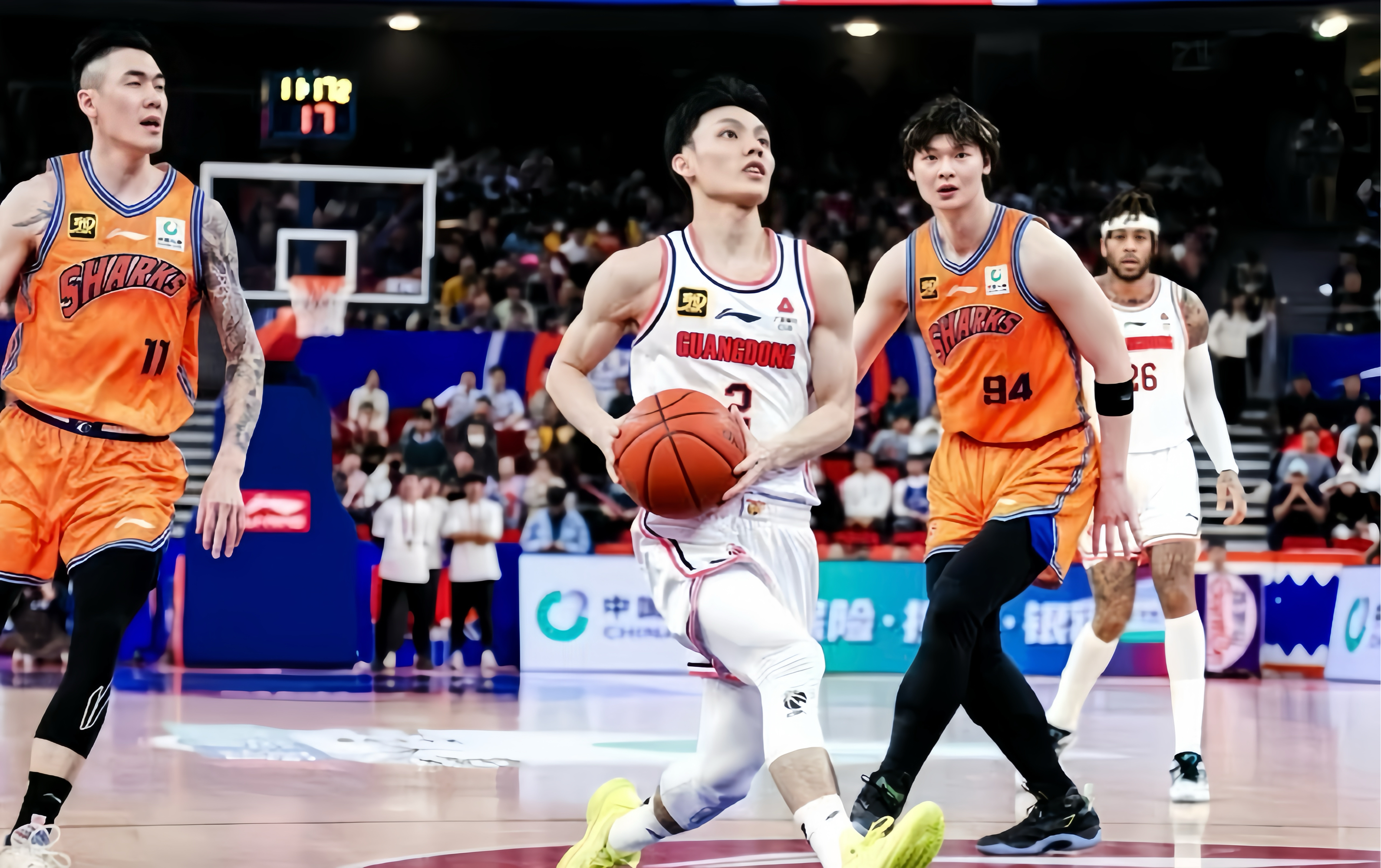 三亿娱乐 -广东宏远赛后单刀错失；志在NBA总决赛名次提升；话题不断；更衣室氛围转暖的简单介绍